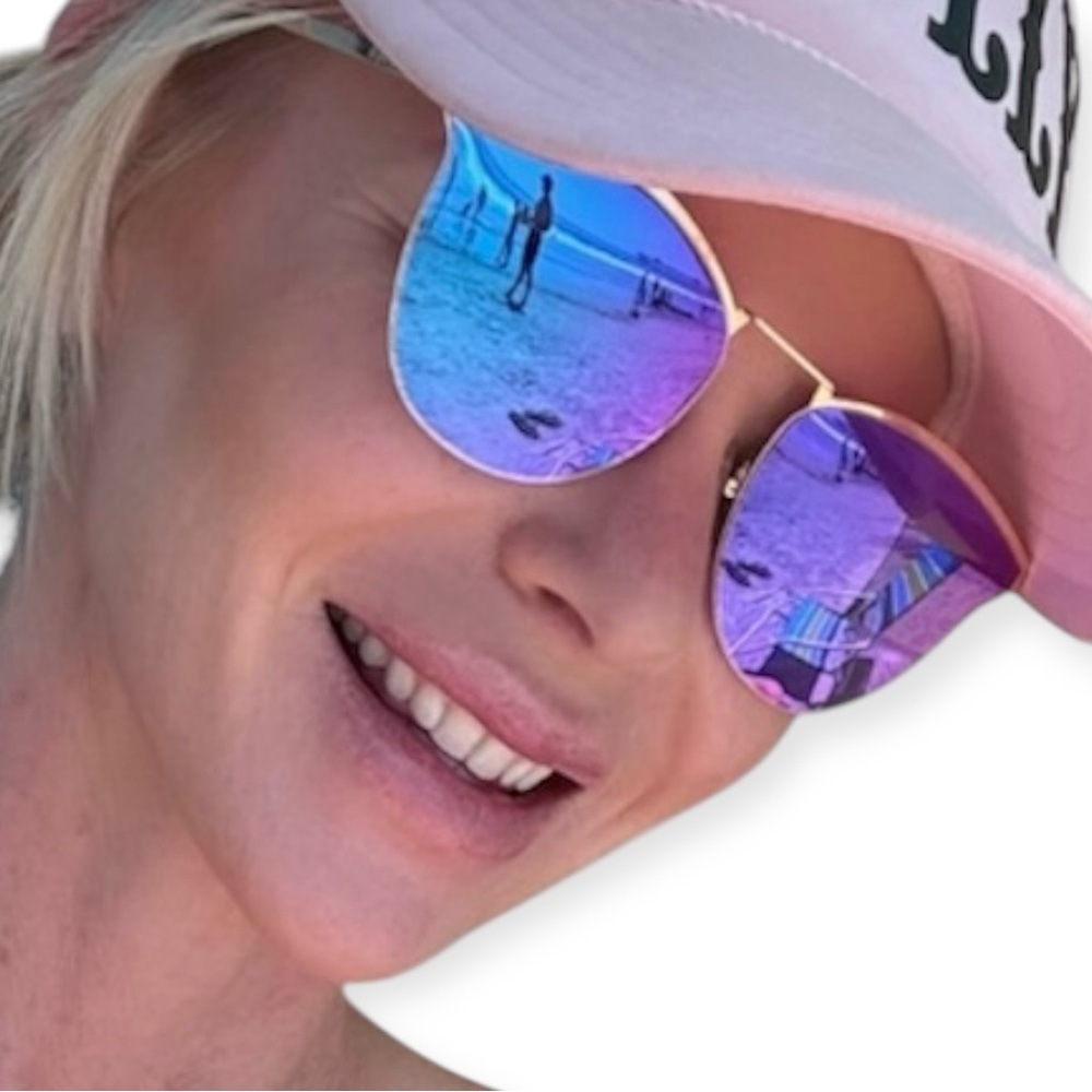 DIFF Sadie Sunglasses Gold Frame Purple Iridescent Mirror Lenses Oversized NWT